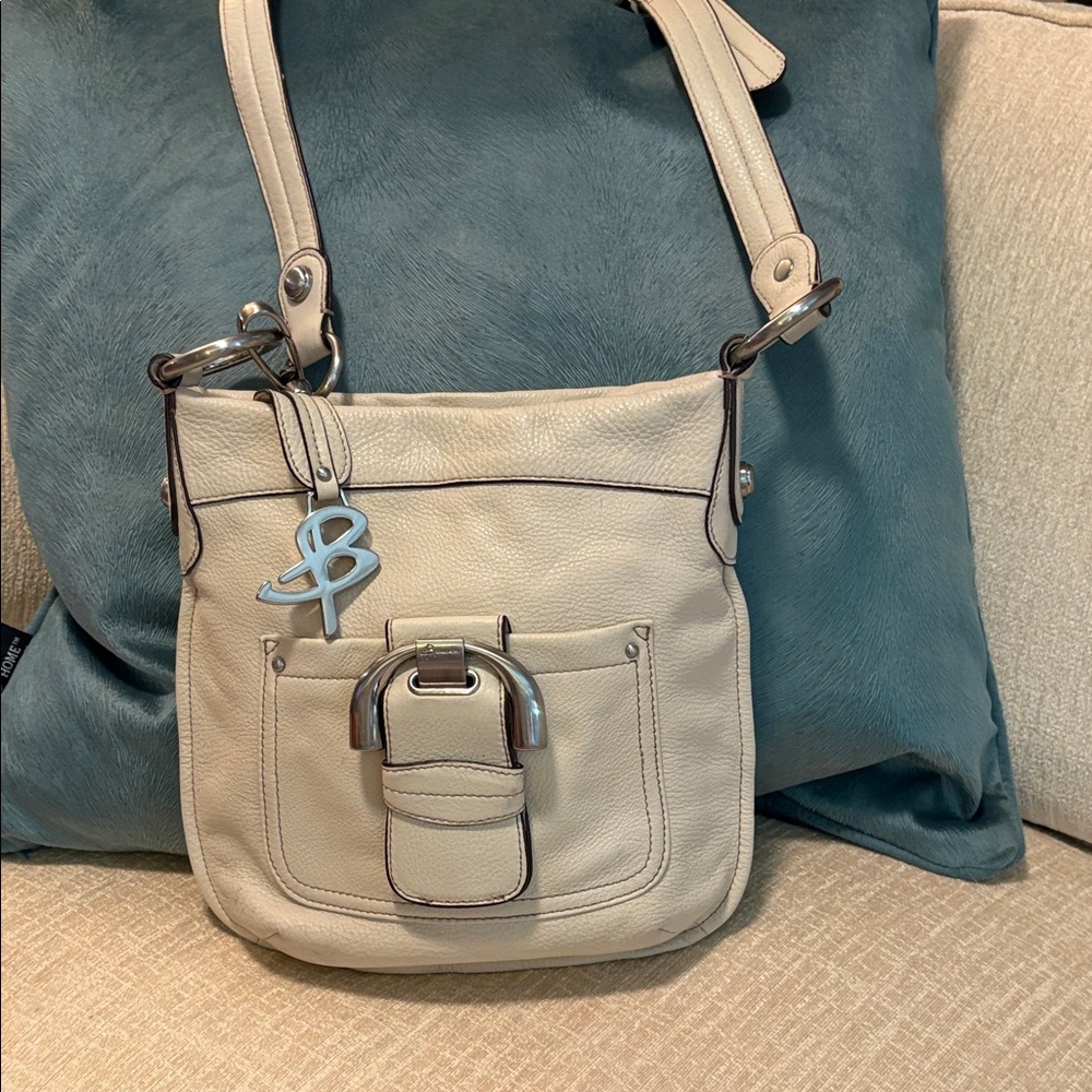 B. Makowsky Cream Leather Shoulder Bag